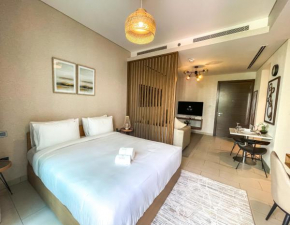STAY Splendid Studio Holiday Home near Burj Khalifa